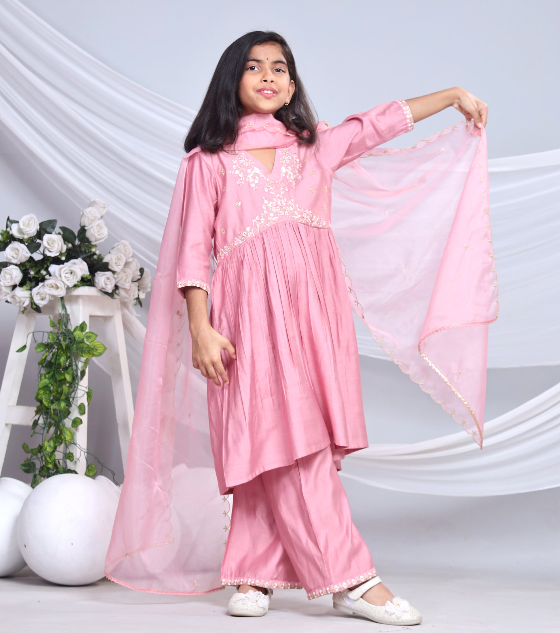 Misbis Girl's Embroidery Kurta Plazzo And Dupatta Set