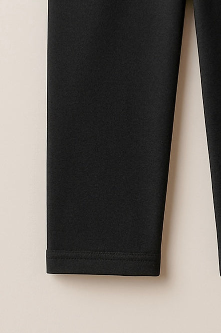 Kidaroo Pure Cotton Girls Solid Capri