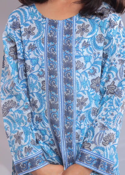 Misbis Girls Floral Printed Straight Kurta