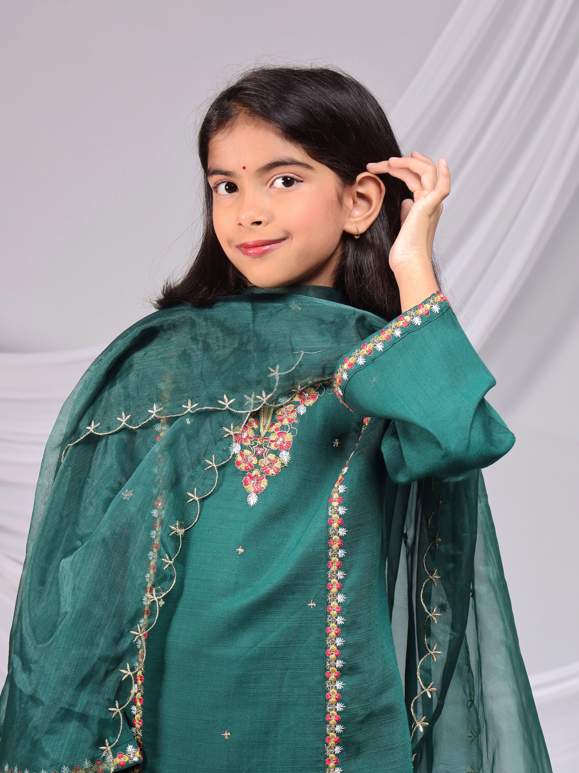 Misbis Girl's Embroidery Kurta Plazzo And Dupatta Set