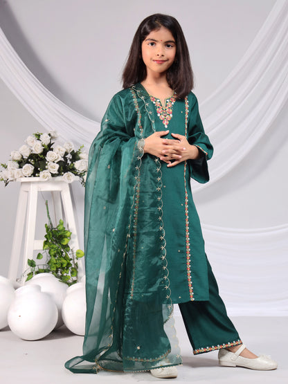 Misbis Girl's Embroidery Kurta Plazzo And Dupatta Set