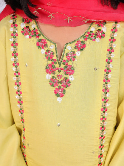 Misbis Girl's Embroidery Kurta Plazzo And Dupatta Set