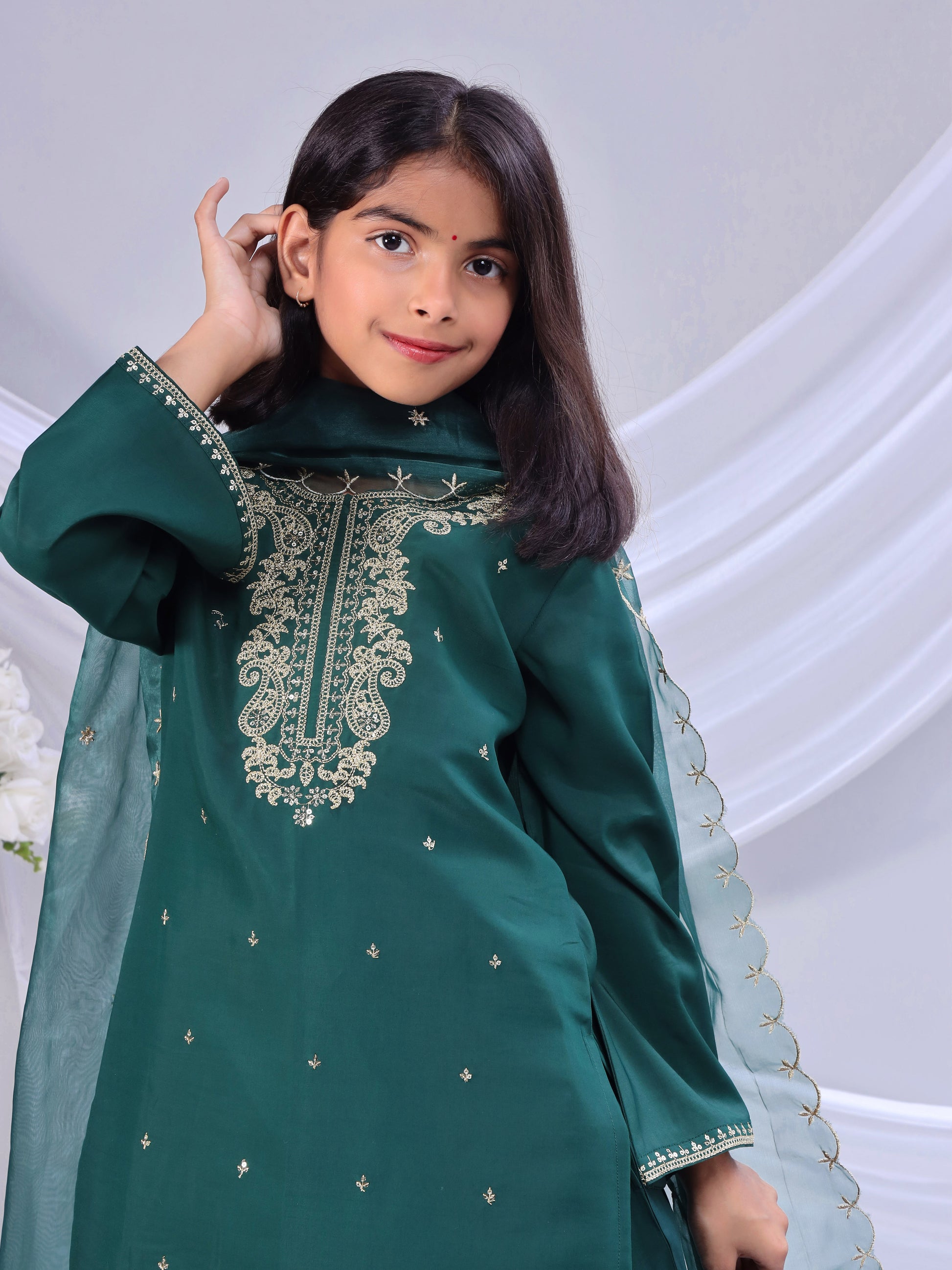 Misbis Girl's Embroidery Kurta Plazzo And Dupatta Set