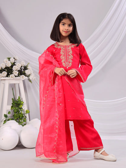 Misbis Girl's Embroidery Kurta Plazzo And Dupatta Set
