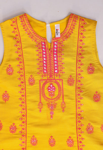 Misbis Girl's Embroidery Sleeveless Kurta Plazzo And Dupatta Set