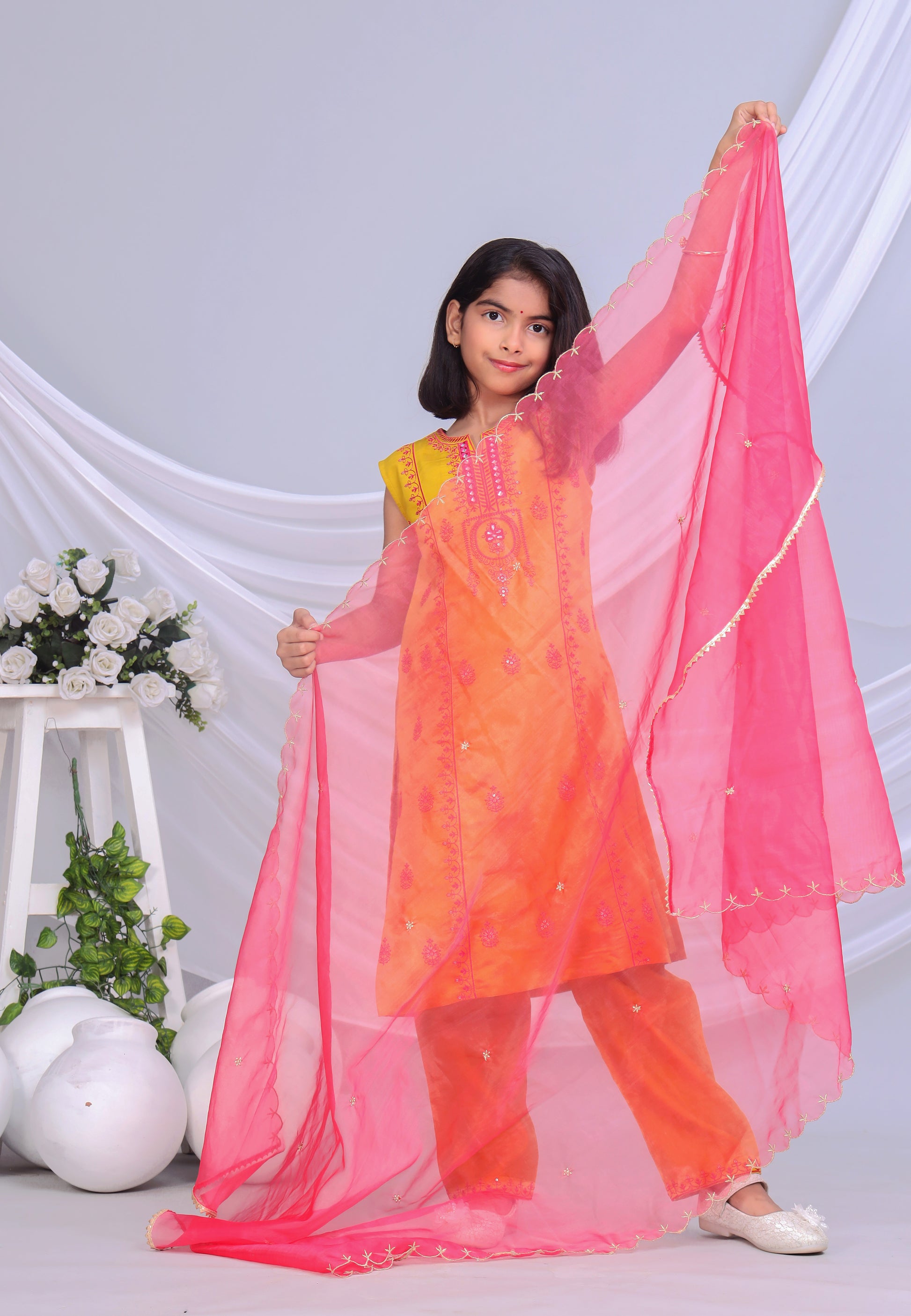 Misbis Girl's Embroidery Sleeveless Kurta Plazzo And Dupatta Set