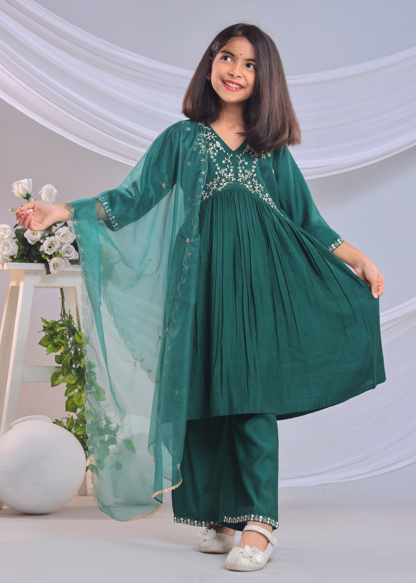 Misbis Girl's Embroidery Kurta Plazzo And Dupatta Set