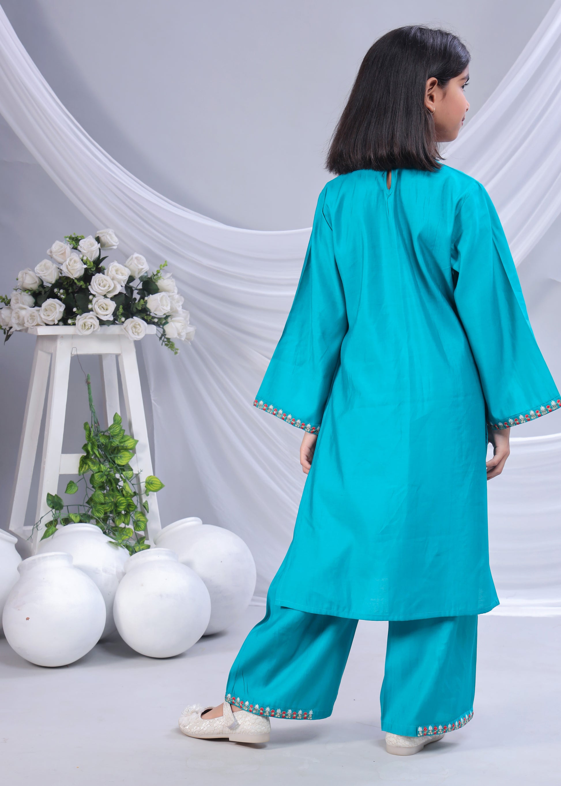 Misbis Girl's Embroidery Kurta Plazzo And Dupatta Set
