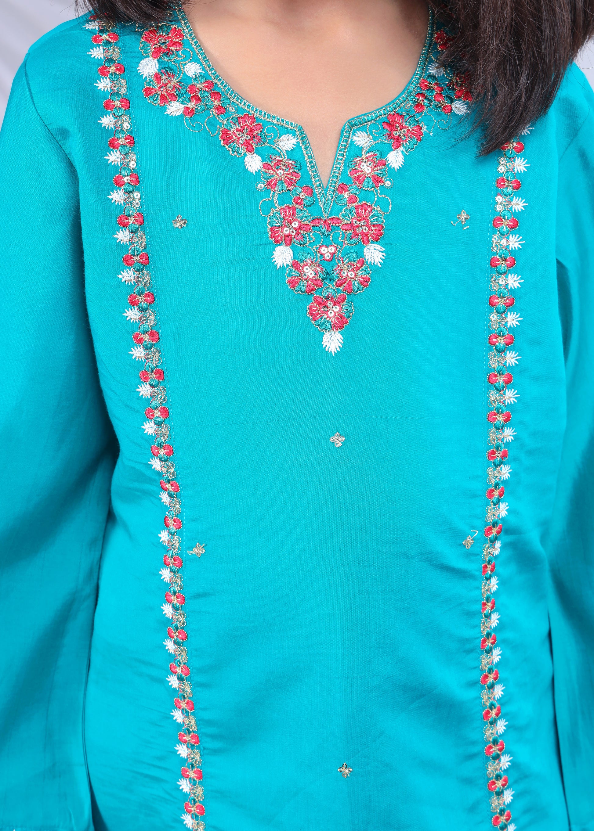 Misbis Girl's Embroidery Kurta Plazzo And Dupatta Set