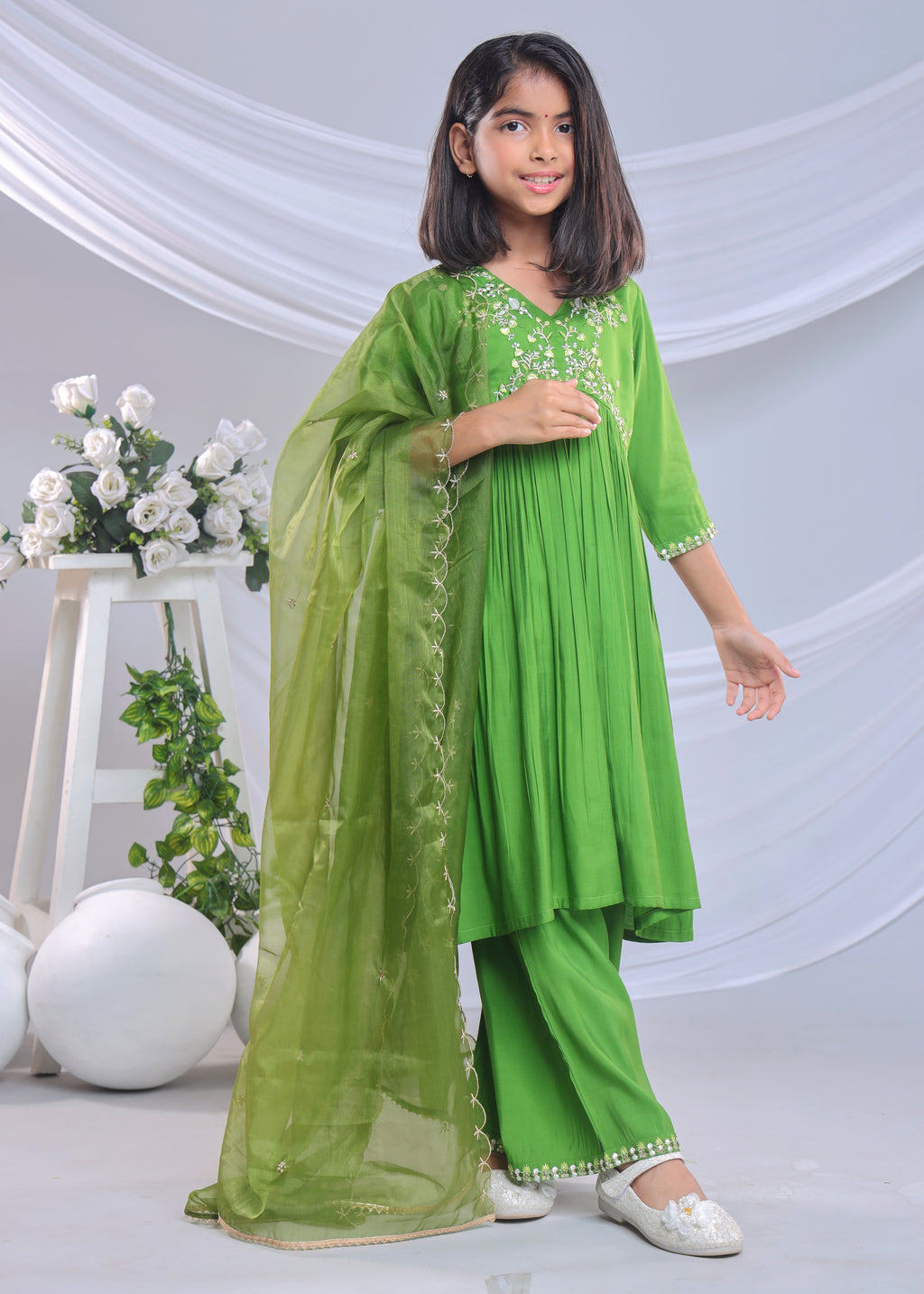 Misbis Girl's Embroidery Kurta Plazzo And Dupatta Set