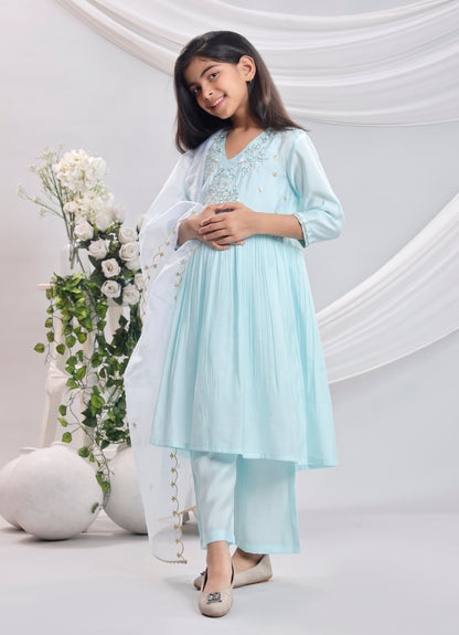 Misbis Girl's Embroidery Kurta Plazzo And Dupatta Set