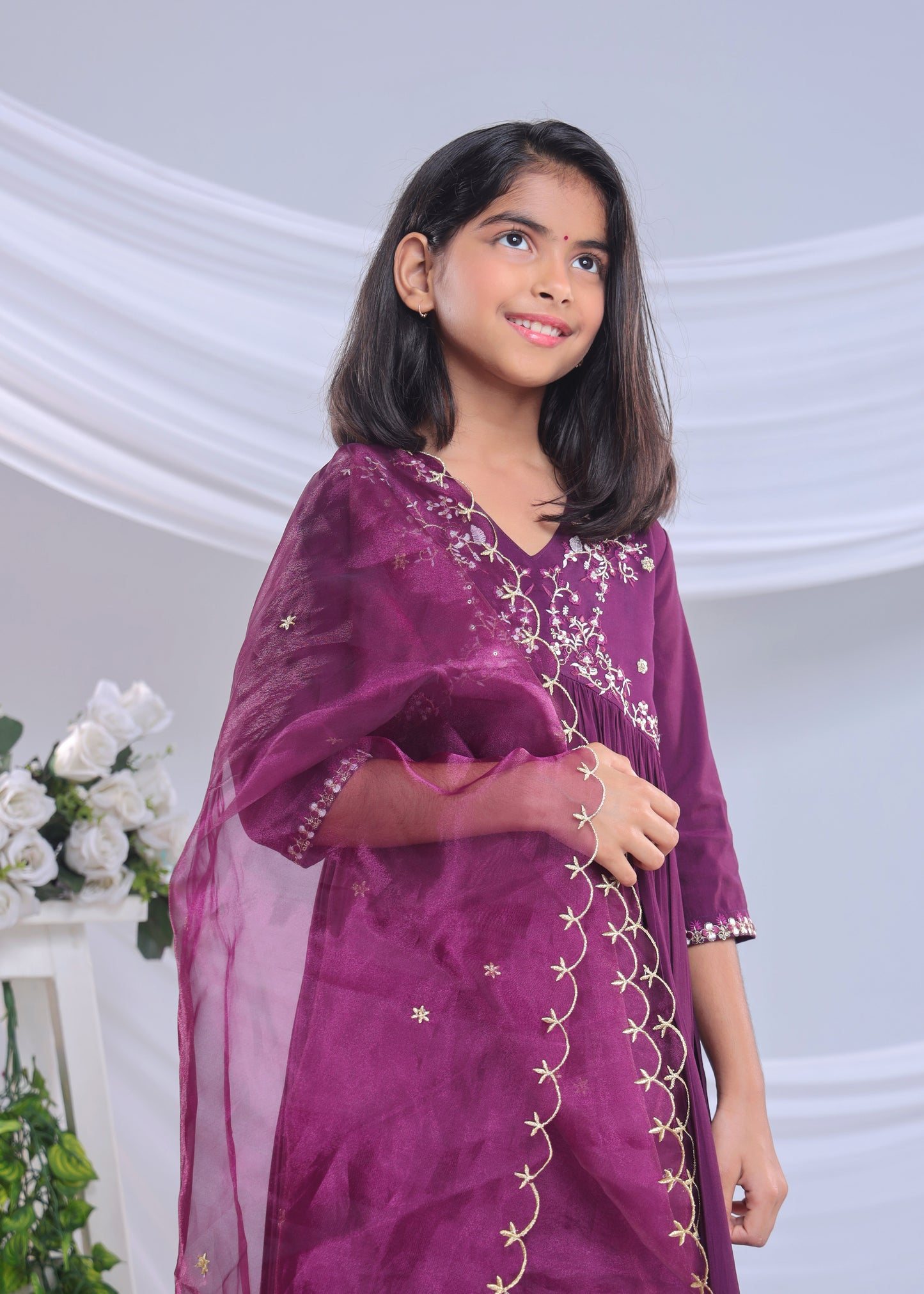 Misbis Girl's Embroidery Kurta Plazzo And Dupatta Set
