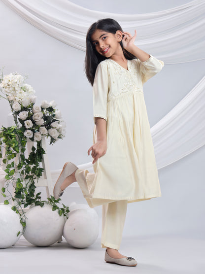 Misbis Girl's Embroidery Kurta Plazzo And Dupatta Set