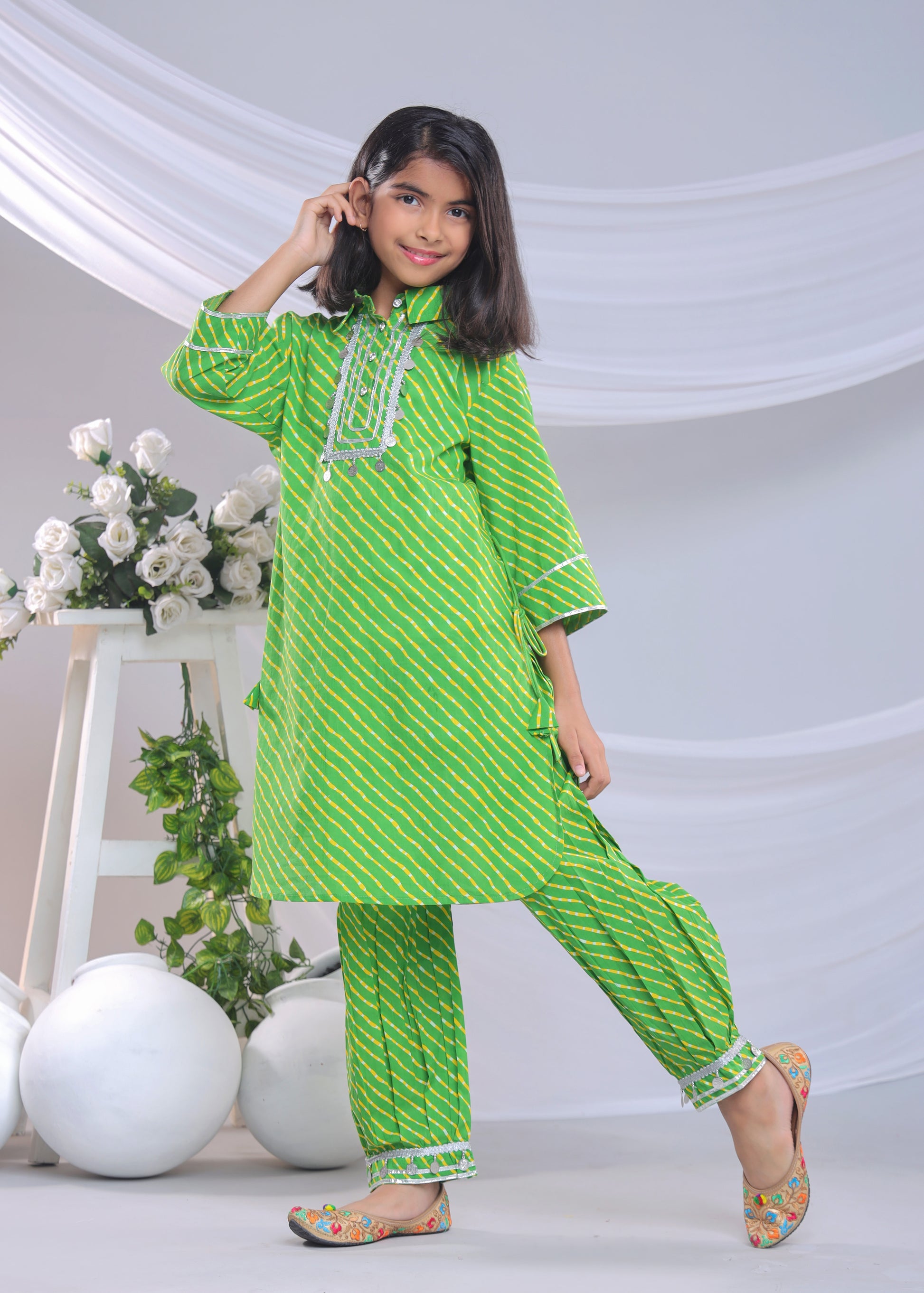 Misbis Girl's Leheriya Printed Pure Cotton Kurta With Pant