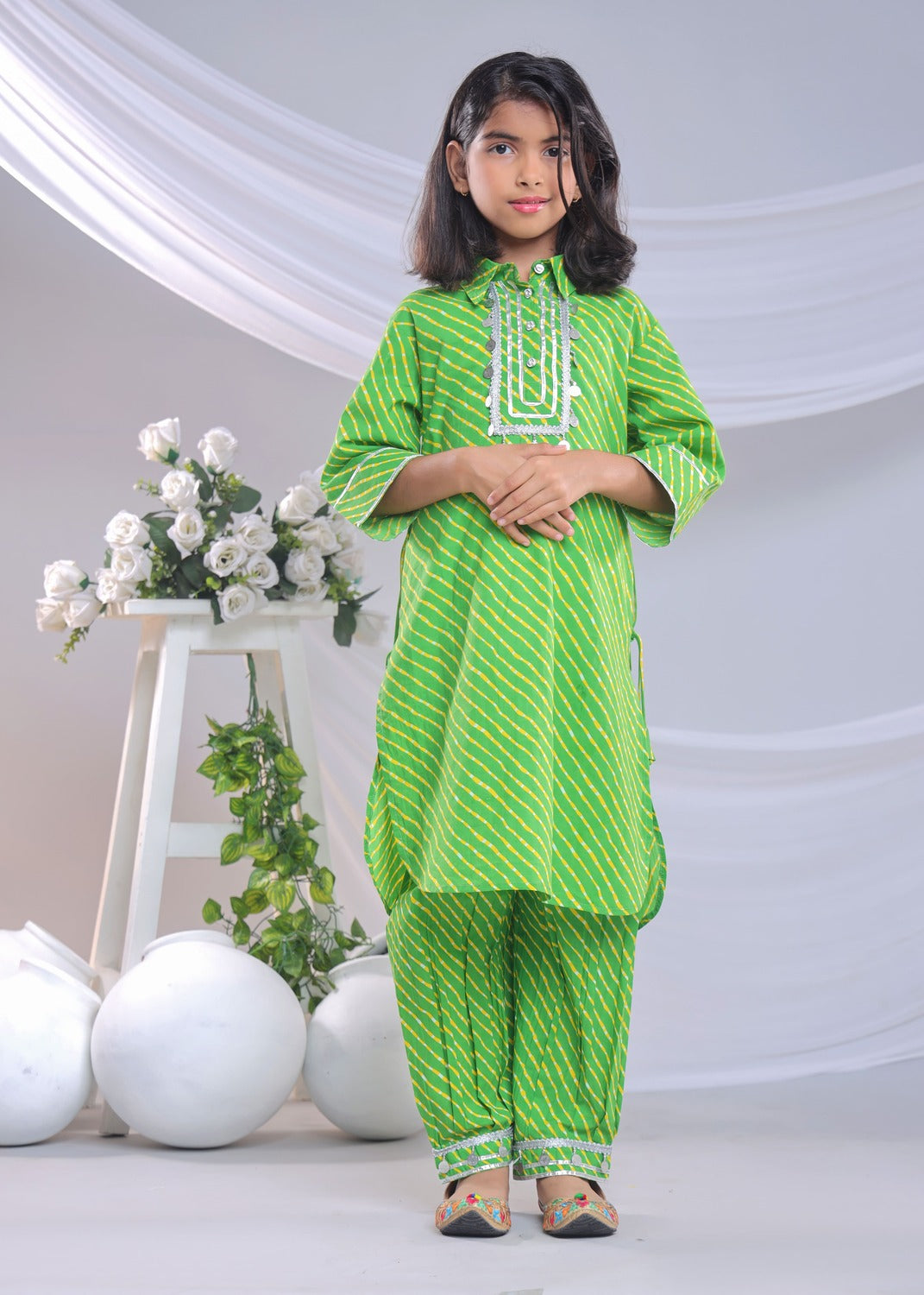 Misbis Girl's Leheriya Printed Pure Cotton Kurta With Pant