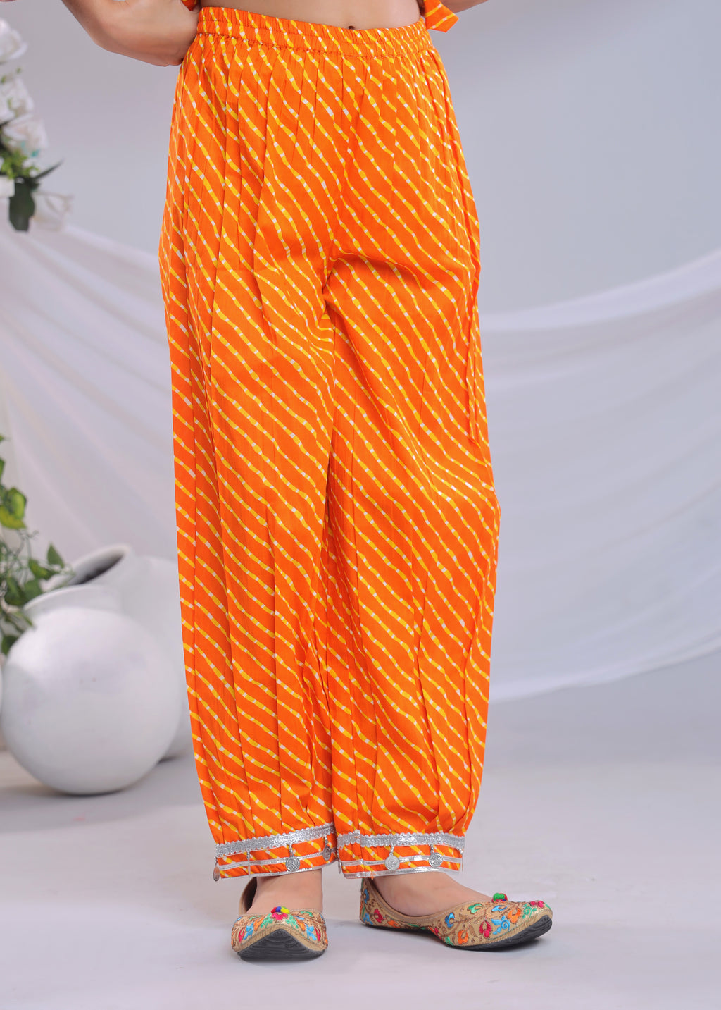 Misbis Girl's Leheriya Printed Pure Cotton Kurta With Pant