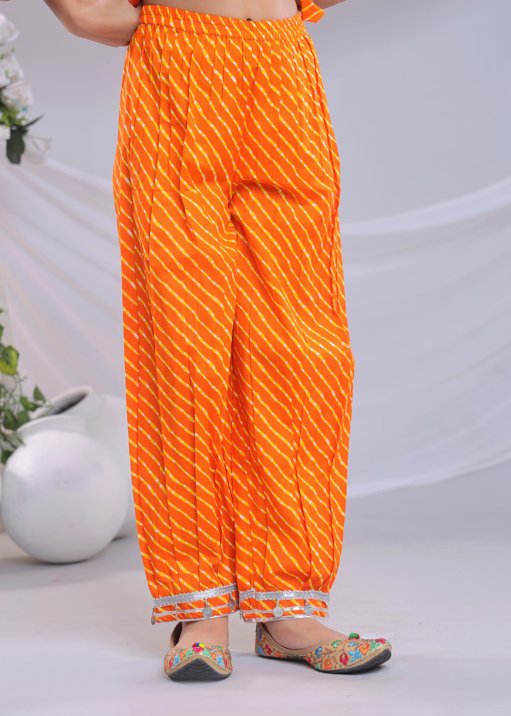 Misbis Girl's Leheriya Printed Pure Cotton Kurta With Pant