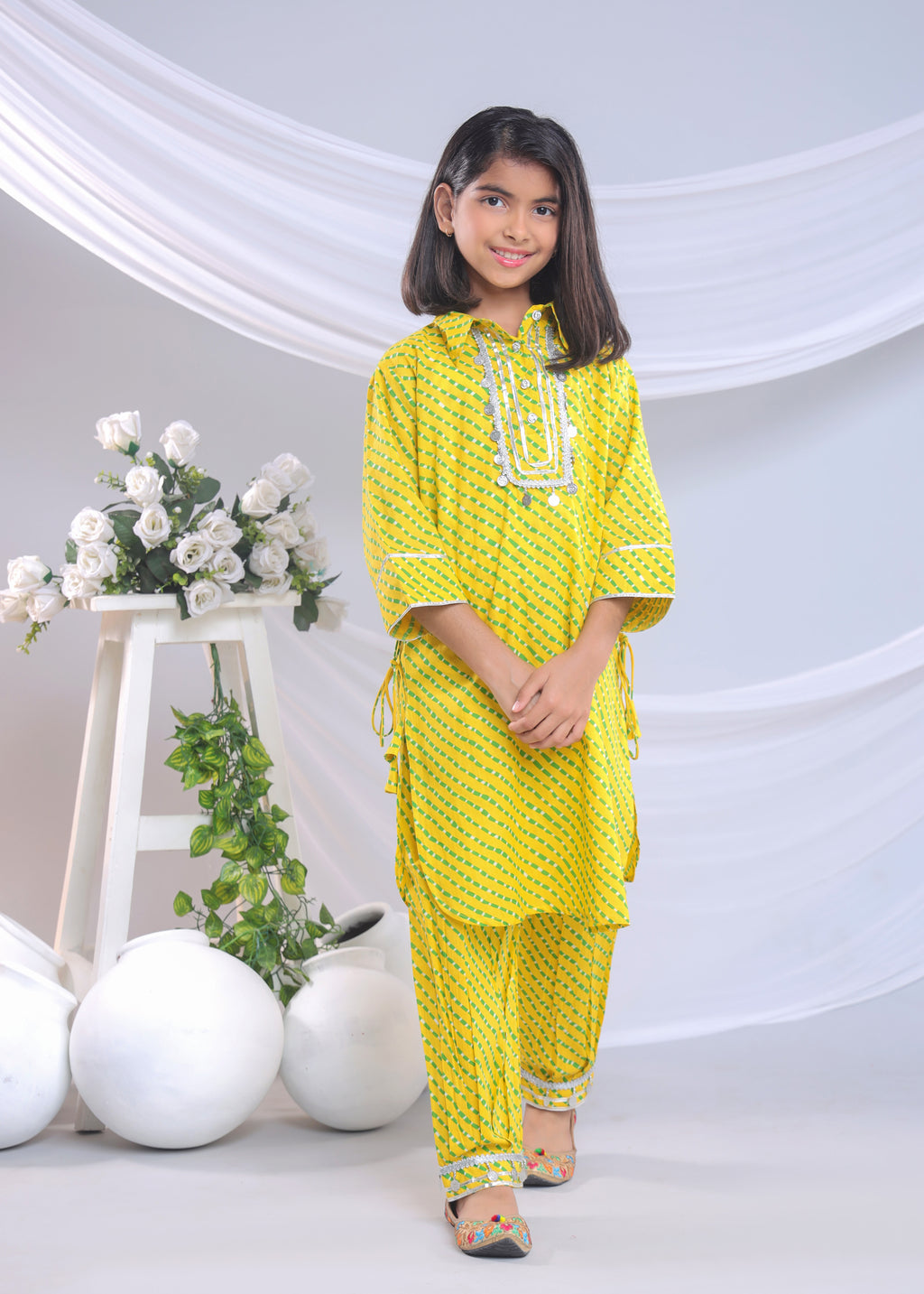 Misbis Girl's Leheriya Printed Pure Cotton Kurta With Pant