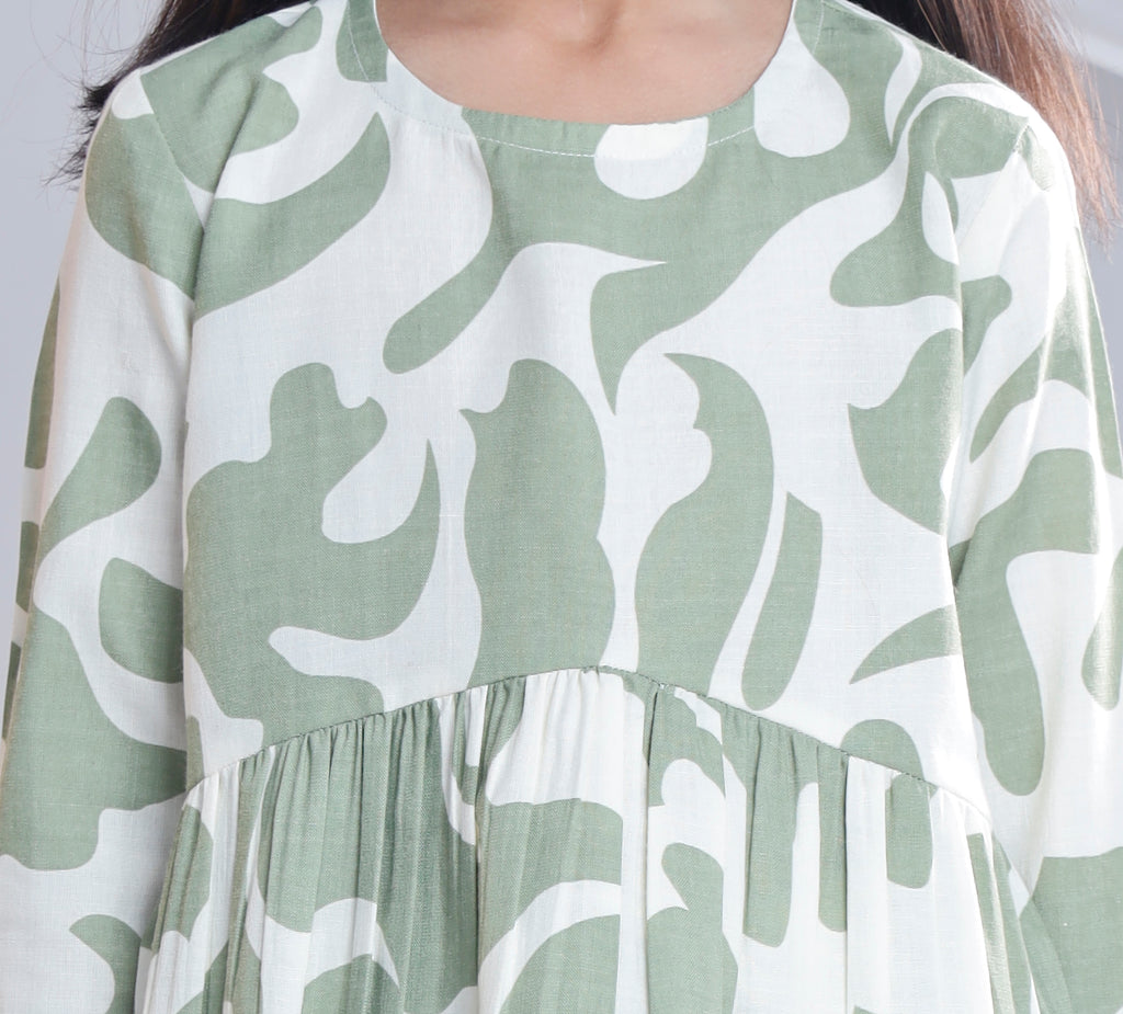 Misbis Girl's Printed Green Co-ord Set