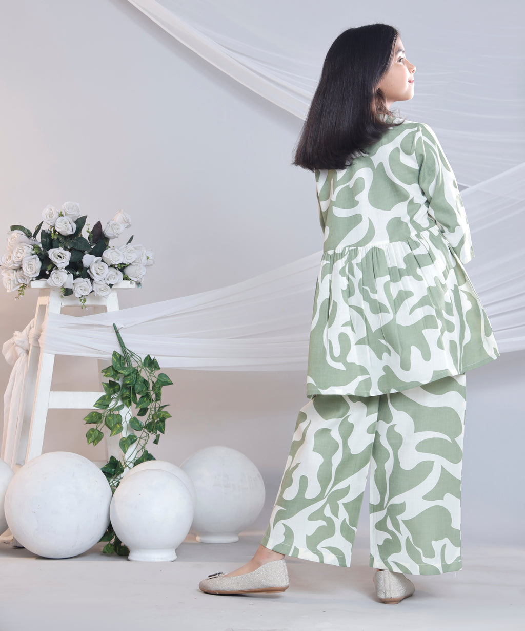 Misbis Girl's Printed Green Co-ord Set