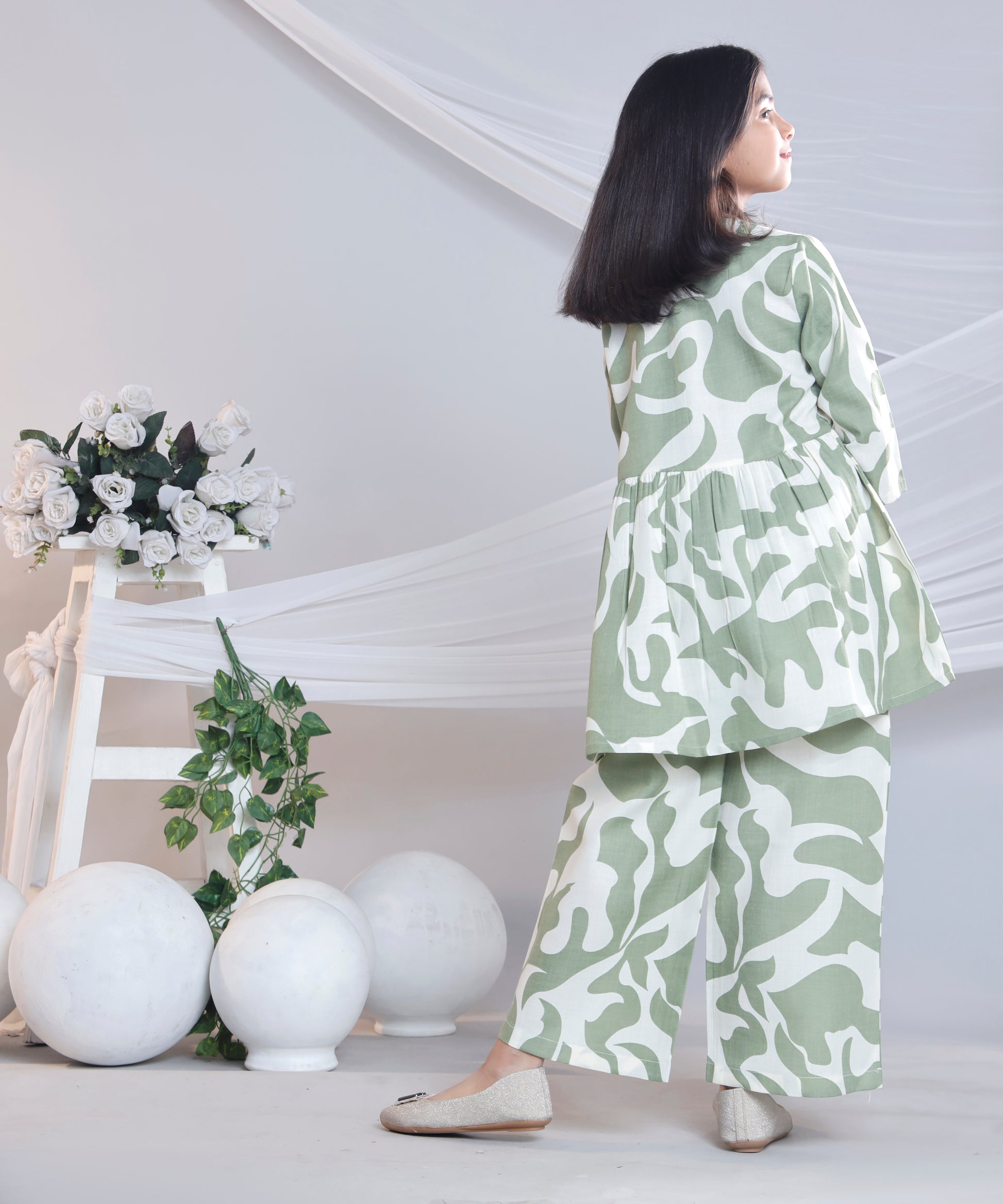 Misbis Girl's Printed Green Co-ord Set