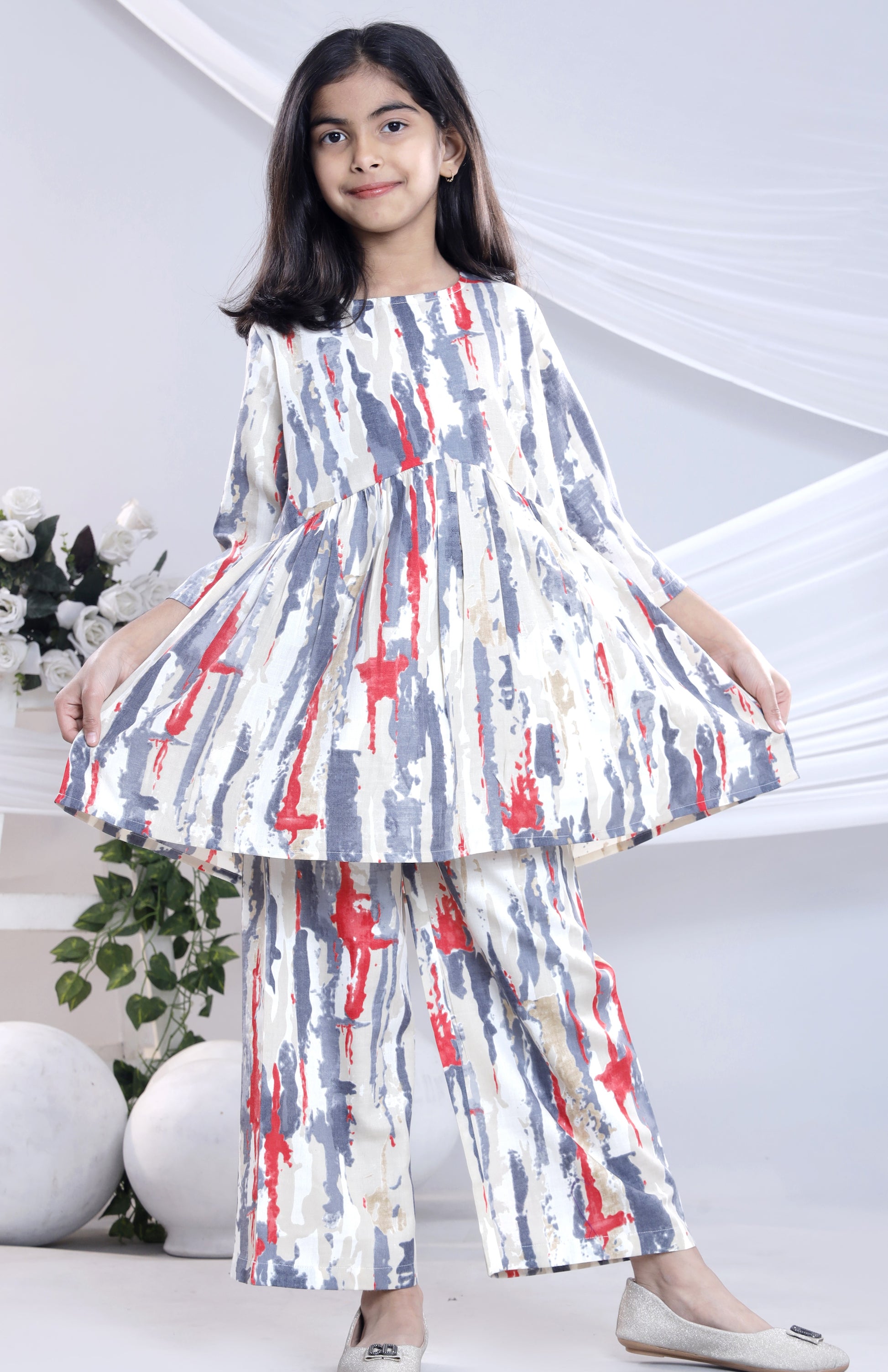 Misbis Girl's Printed Grey Co-ord Set